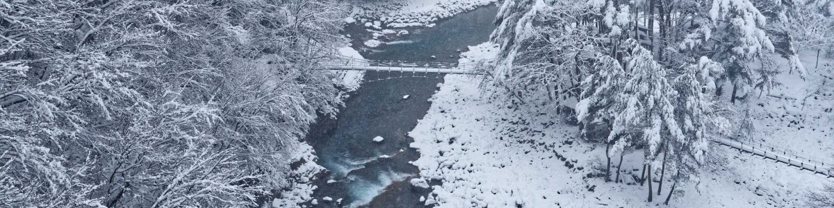 Winter  of  Tsukechi Gorge   